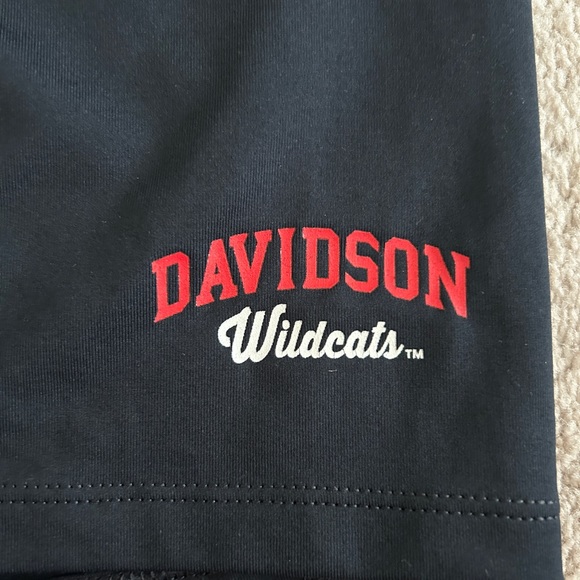 Davidson Wildcats Under Armour Heat Gear Compression Shorts NWT Size Large - Picture 2 of 8